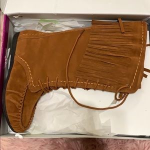 Rampage moccasins fringe boots